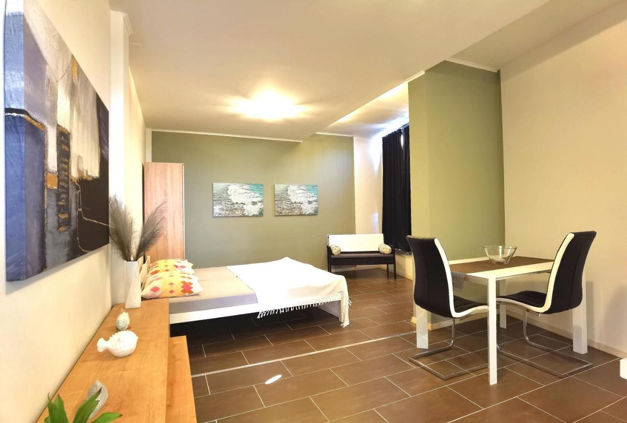 Apartments Ella Šibenik Eksteriør bilde