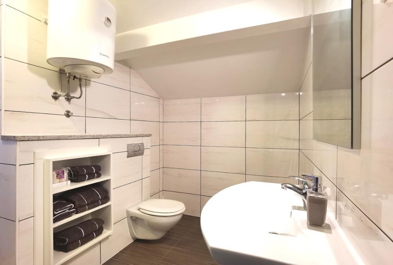 Apartments Ella Šibenik Eksteriør bilde