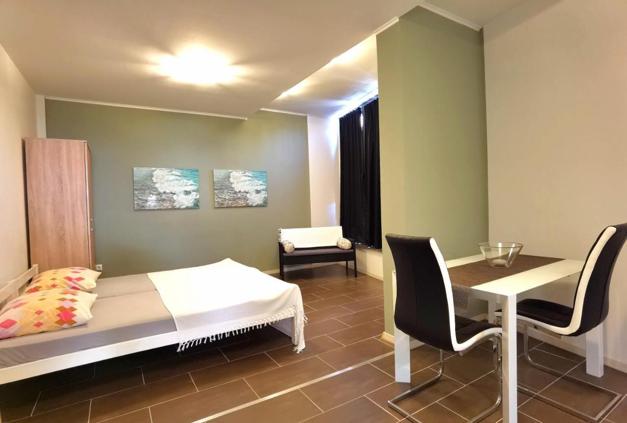 Apartments Ella Šibenik Eksteriør bilde