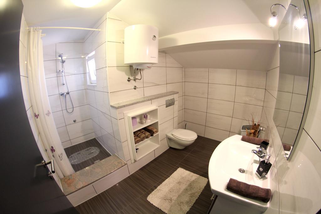 Apartments Ella Šibenik Rom bilde