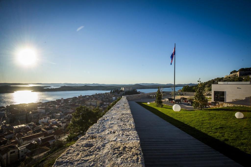 Apartments Ella Šibenik Eksteriør bilde