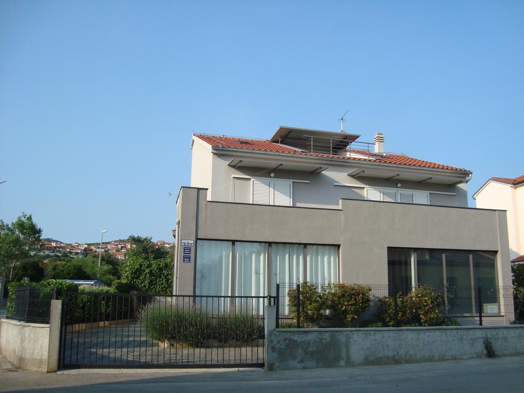 Apartments Ella Šibenik Eksteriør bilde