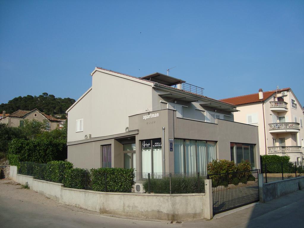 Apartments Ella Šibenik Eksteriør bilde